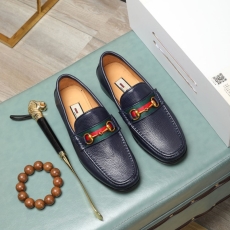 Gucci Leather Shoes